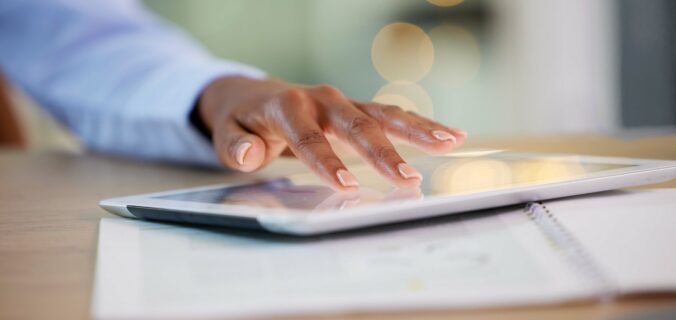 illustration-interim-info-emploi-recrutement-ressources-humaines-rh-cv-job-actualites-candidat-entreprise-travail-temporaire-2560x1430px-dematerialisation-bulletin-paie-digital-21042026