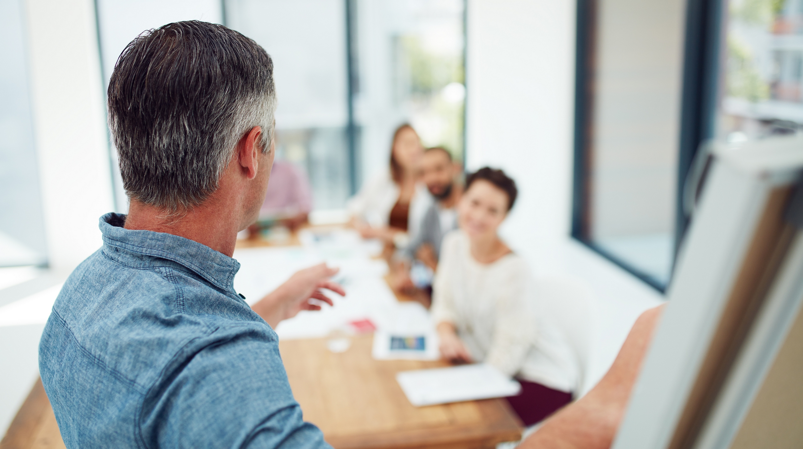 illustration-interim-info-emploi-recrutement-ressources-humaines-rh-cv-job-actualites-candidat-entreprise-travail-temporaire-2560x1430px-cpf-compte-professionnel-formation-employabilite-27072026